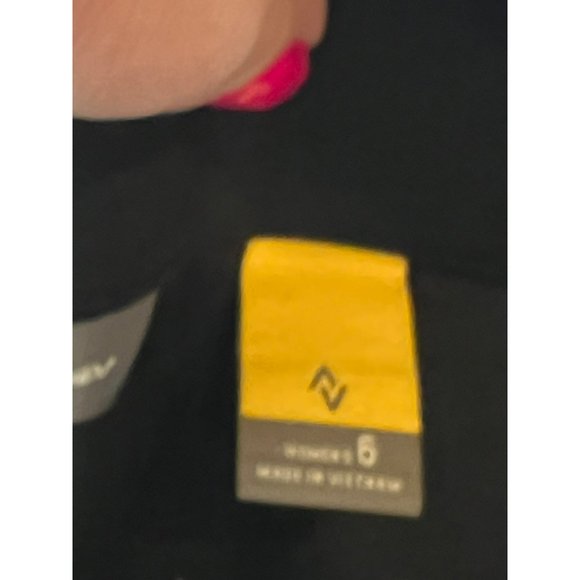 Eddie Bauer Side Zip Waist Pull On Pants Size 6 - Picture 5 of 8